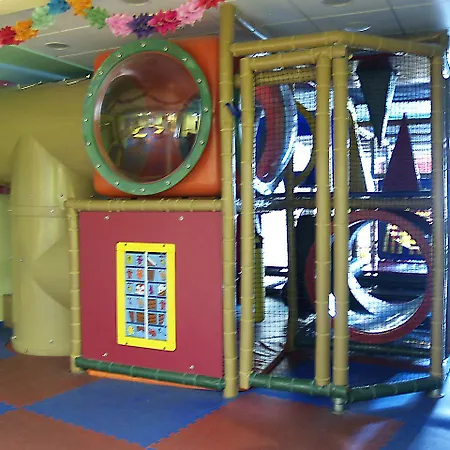 Downtown 3*