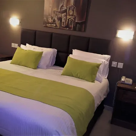 Downtown 3* Виктория